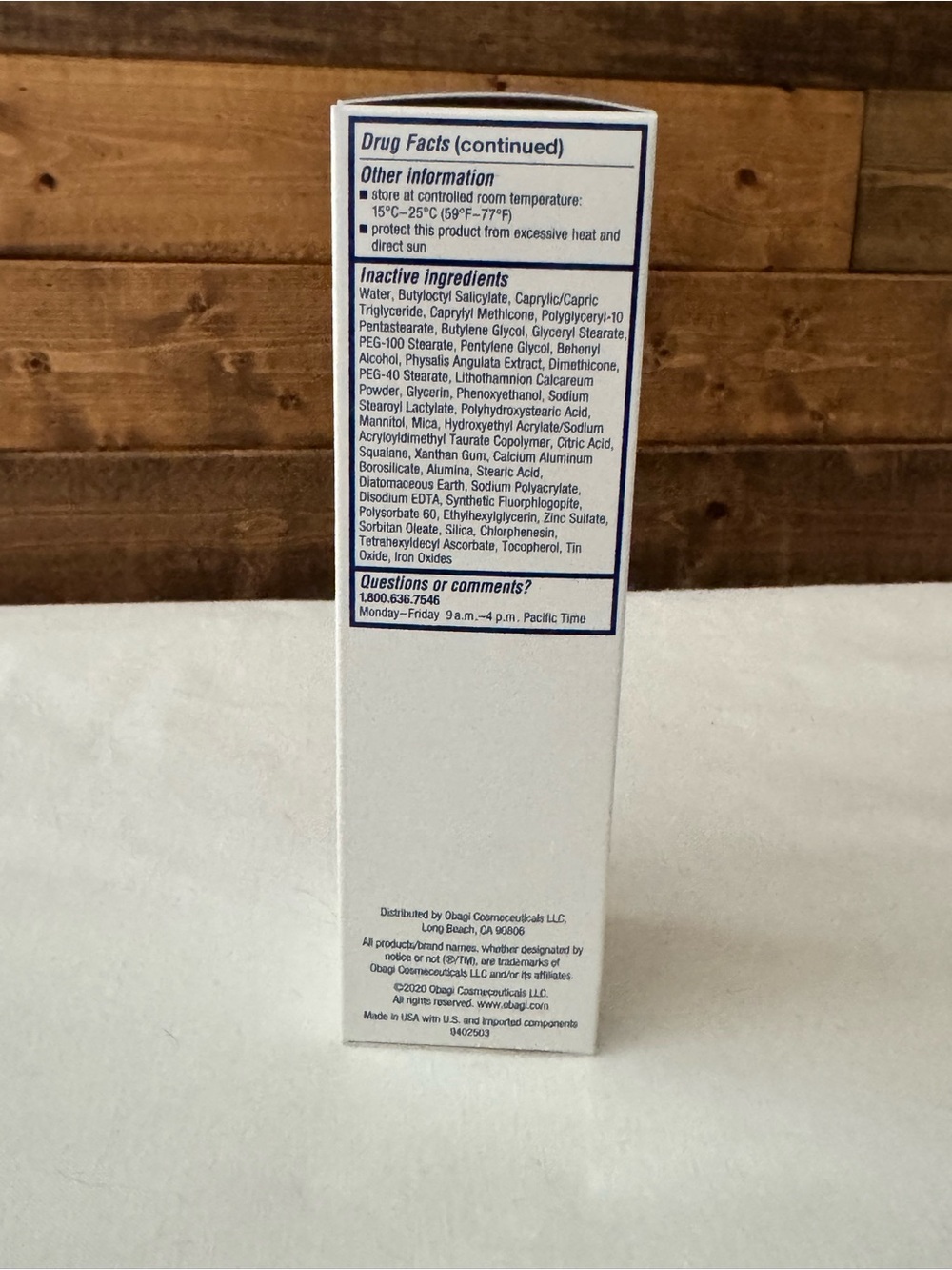 Obagi Sun Shield Tint SPF 50 — White and Blue Packaging - Picture 3 of 5